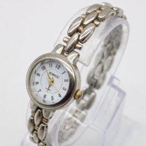 Vintage Rumors Watch Women Silver Tone Stainless Steel Classic White Quartz Dial